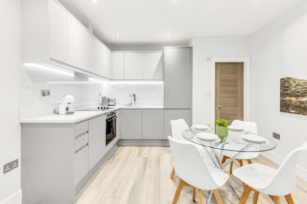 Wow Abbey Road Apartment - Sleeps Up To 8 Londra Exterior foto