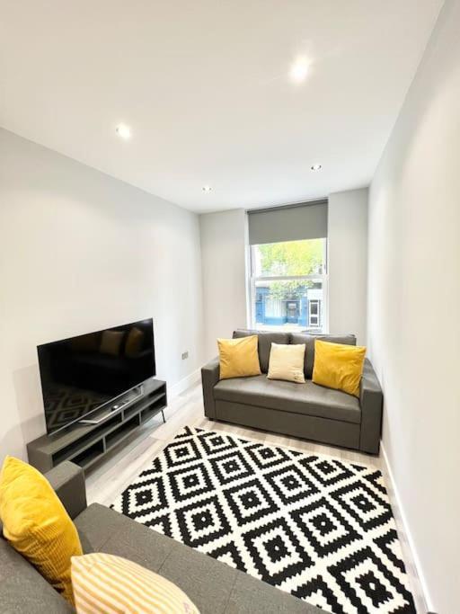 Wow Abbey Road Apartment - Sleeps Up To 8 Londra Exterior foto